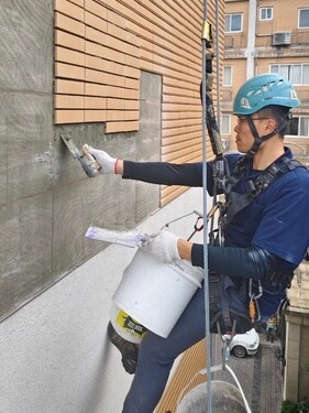 外牆修繕PTT網友都怎麼選？老屋翻修工法優缺點與實戰經驗整理